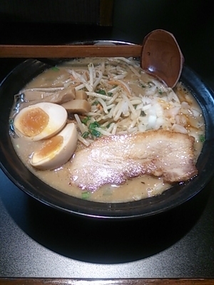 「たちばな味噌ラーメン味たまつき」@味噌らーめん たちばな ひたち野店の写真