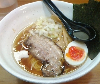 「【限定】白口煮干と鶏節の醤油そば」@いのうえの写真