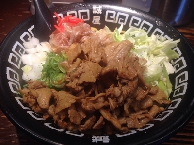 「ジャンクまぜそば＋肉増し（大盛）」@豚骨醤油らーめん 誠屋 八幡山本店の写真