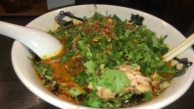 「カラシビ味噌らーめんパクチー、カラましシビまし」@カラシビ味噌らー麺 鬼金棒の写真