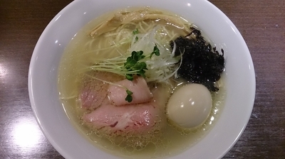 「あさり出汁地鶏そば (塩、細麺)+麺大盛+味玉」@麺や 虎徹の写真