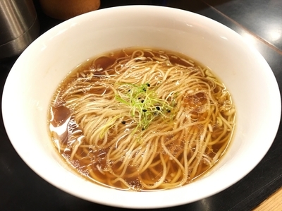 「かけそば 500円」@鶴麺 鶴見本店の写真
