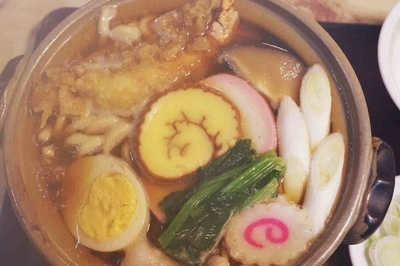 「鍋焼きうどん」@そば処 泉庵の写真