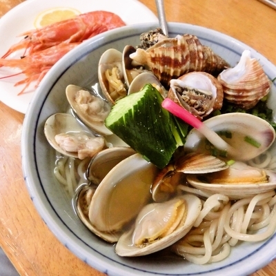 「貝汁潮冷し蕎麦」@MENYA 食い味の道有楽の写真