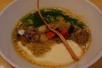 「冬根菜の牛みそそば（限定）」@饗 くろ㐂の写真