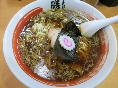 「正油ラーメン　　720円」@支那そば 勝丸 目黒本店の写真