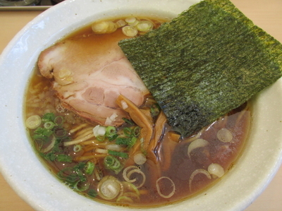 「芳醇しょう油ラーメン　「680円」」@麺 葛彩の写真