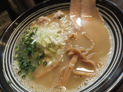 「純鶏白湯(醤油)」@鶏々 TORIDORIの写真