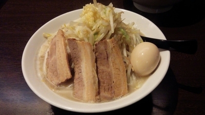 「特☆肉ラーメン　塩 中盛り（７９０円＋１００円）」@らーめんの円熟屋 大里店の写真