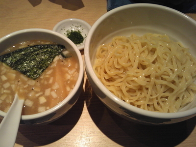 「ホタテの69つけ麺」@SHINBASHI おらがの写真