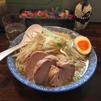 「ラーメン特盛＋豚 800円」@ラーメンJAPAN 川口本店の写真