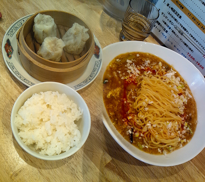 「『スーラータンメン+ランチ限定シューマイセット』」@大衆中華 山水の写真