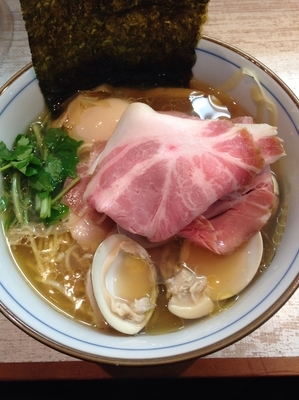 「特製蛤そば」@中華そば 四つ葉の写真