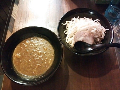 「カレーつけ麺（野菜増し）」@博多鶏炊き濃厚らーめん ひのとり 東京御茶ノ水店の写真