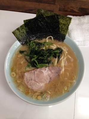 「並ラーメン」@横浜家系ラーメン 楊喜家の写真