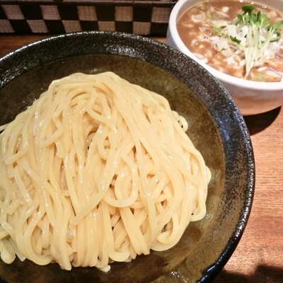 「つけめん＋中盛(820円＋120円)」@SPORTS DINING REGISTAの写真