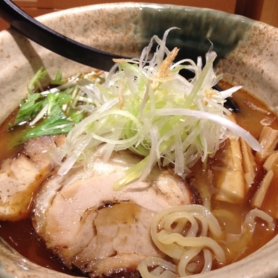 「焼きあご塩らーめん 800元」@焼きあご塩らー麺 たかはし 新宿本店の写真