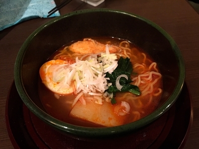 「辛口鯛拉麺ハーフサイズ」@鯛麺 真魚の写真
