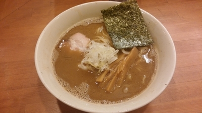 「濃厚魚介ラーメン」@麺屋 清水の写真