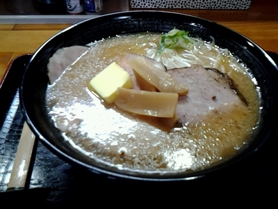「味噌バターチャーシュー」@すすきのラーメン 仁力の写真