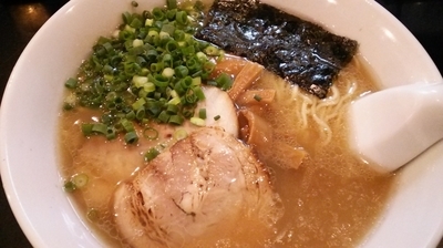 「特製らーめん」@らーめん 茂木の写真