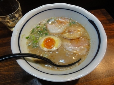 「鶏とんこつラーメン」@麺屋 船橋の写真