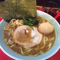 白ラーメン 中盛＋味玉