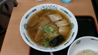 「半チャーハンセット_630円」@熱烈中華食堂 日高屋 中野店の写真