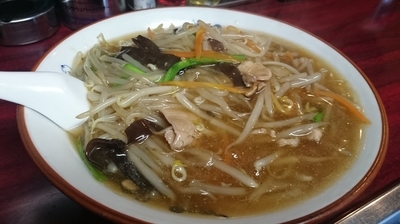 「もやしラーメン（600円くらい）」@エース軒の写真
