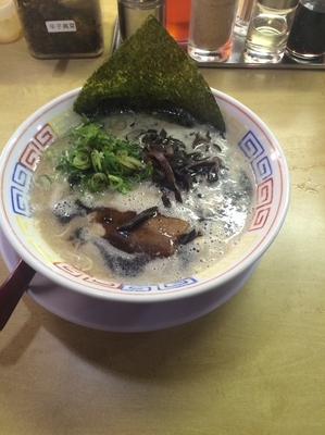 「黒 醤油」@九州大牟田ラーメン 柳屋 三ツ境店の写真