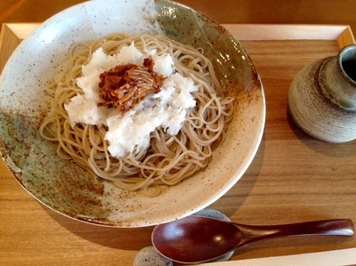 「冷たいなめこおろしそば　大盛」@蕎麦niccoの写真