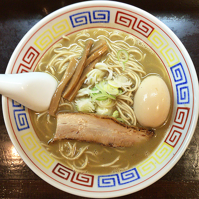 「【限定】とりにぼ＋味玉」@づゅる麺 池田の写真