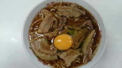 「中華そば肉入り（中）」@いのたに 鳴門店の写真