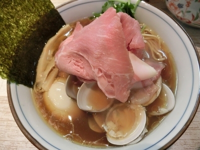 「特製蛤そば（濃口Ｖｅｒ）」@中華そば 四つ葉の写真