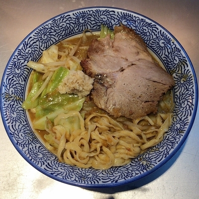 「【限定】本格！炙り味噌らぁ麺￥780+中盛￥50」@豚骨一燈の写真