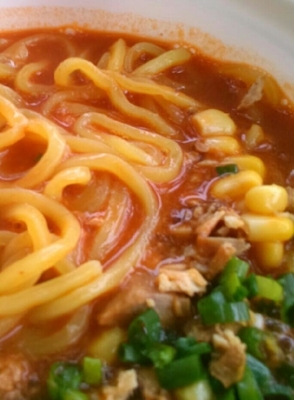 「12月の朝市　トマトえびラーメン」@麺屋あがらの写真