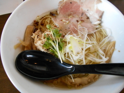 「トリュフ塩ラーメン800円」@麺屋みつばの写真