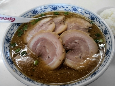 「味噌チャーシュー麺（５枚）800円」@くるまやラーメン 清瀬店の写真