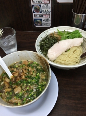 「淡麗細つけめん醤油860円」@丸直の写真