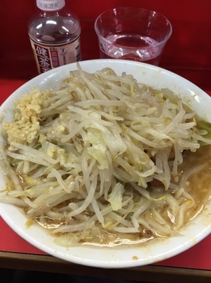 「小ブタ ニンニク」@ラーメン二郎 三田本店の写真