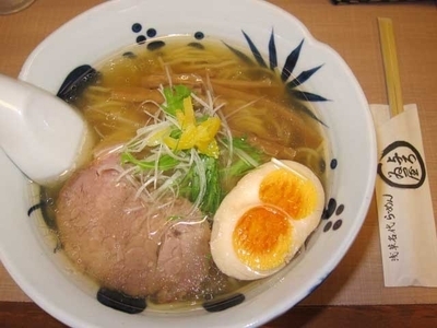 「柚子切り塩らーめん　850円」@与ろゐ屋の写真