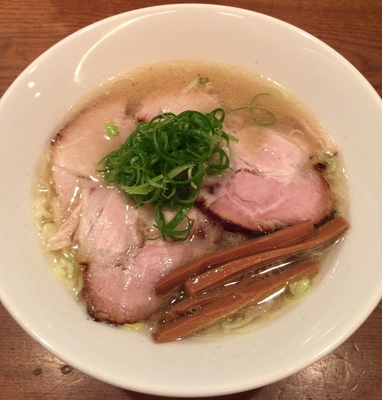 「限定 ズワイ蟹と鯛の塩らーめん 930円」@渡なべの写真