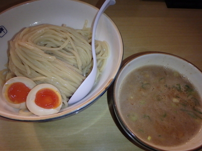 「味玉つけ麺(大)(880円)」@麺や輝 長堀橋店の写真