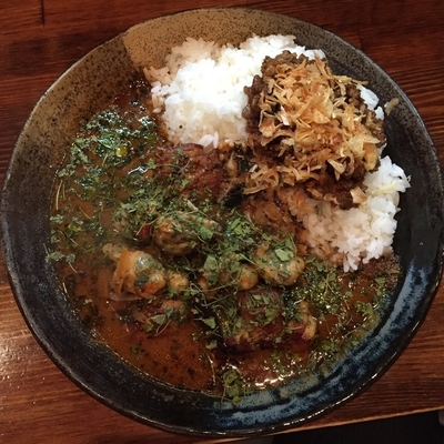 「カキカレーあいがけ（30辛）＋チキン」@カレーノトリコの写真