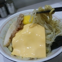 醤油まぜそば並（ヤサイ・アブラ・チーズ）700円