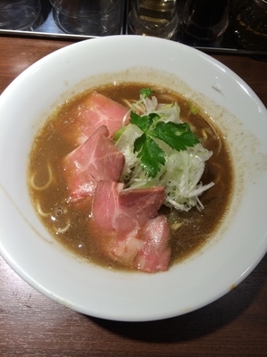 「超濃厚烏賊煮干し中華そば800円、替え玉（油そば風）150円」@麺屋 ねむ瑠の写真