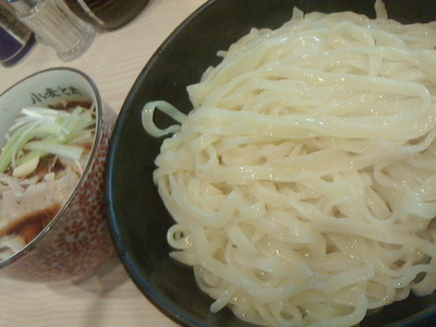 「天使のらぁ油、大盛り」@小麦と肉 桃の木の写真