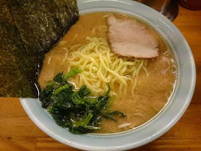 「ラーメン中盛」@究極ラーメン 高根家の写真