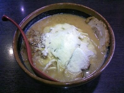 「粉雪らーめん（北海道味噌）　+　炙りチャーシュー1枚」@麺場 田所商店 本店の写真