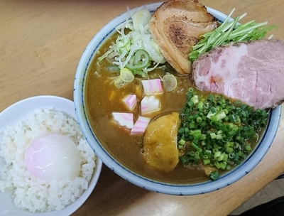 「【師走の一杯】道有楽カレー南蛮（D/温玉ご飯付き）」@MENYA 食い味の道有楽の写真